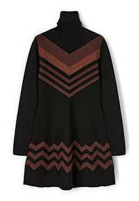 Abito maglione a collo alto nero con motivi a zigzag in ruggine e strisce metalliche, con un design dell'orlo a zigzag.