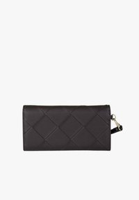 Portafoglio nero trapuntato realizzato in materiale sintetico liscio, con forma rettangolare, dettagli in metallo color oro e cinturino da polso staccabile.