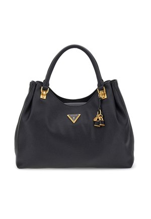 Sac fourre-tout en cuir noir avec deux anses, ferrures dorées et un logo Guess triangulaire sur le devant, accompagné de breloques porte-clés.