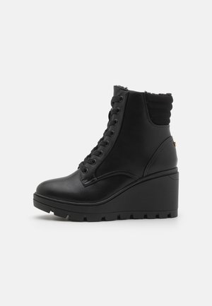 High heeled ankle boots - black