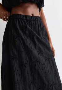 New Look Maxirok - black