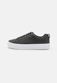 Ausgewählt, black