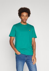 Lyle & Scott - PLAIN - Basic T-shirt - court green Thumbnail Image 1