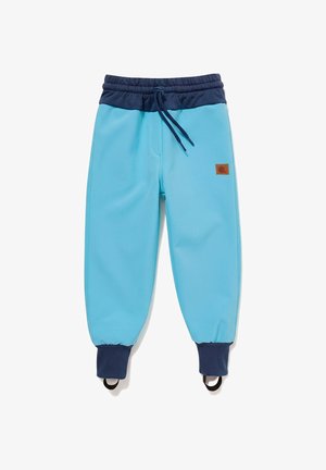 Jasnoniebieskie dziecięce spodnie z granatowym elastycznym paskiem w talii i mankietami, sznurkiem do ściągania oraz paskami na stopy przy kostkach.