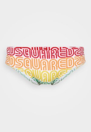 Tiefe Badebriefe mit einem mehrfarbigen Verlaufdesign, das wiederholt den Text "DSQUARED2" in Rot, Orange, Gelb und Grün zeigt.