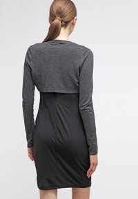 Zalando Essentials Kardigan