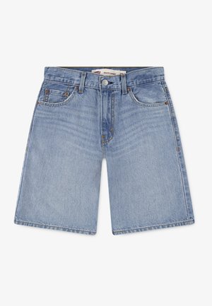 Lyseblå denimshorts med forreste knap, lynlås, bæltestropper, to forlommer og en lille møntlomme.