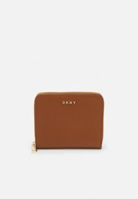 DKNY BRYANT ZIP AROUND - Portefeuille - caramel