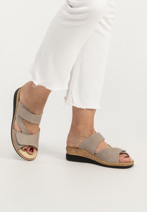 vitaform, Mules - taupe