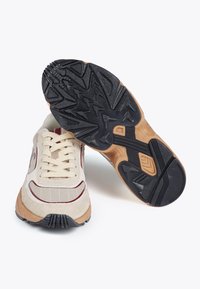 LOLA CASADEMUNT Trainers - taupe