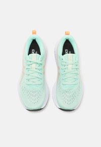 ASICS GEL-EXCITE 10 - Road running shoes - mint tint/bright orange