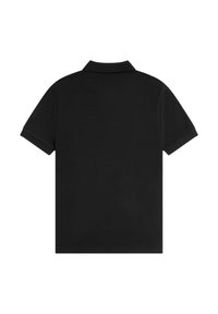 Polo shirt nero a maniche corte realizzato in cotone, con colletto classico e linee pulite senza motivi o accenti visibili.