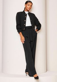 Lipsy BELTED WIDE LEG - Auduma bikses - black