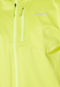Patagonia STORM RACER - Giacca hard shell - green