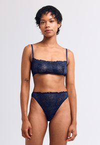 Erlich Textil FLUID HIGH WAIST BRAZIL - String - mitternachtblau