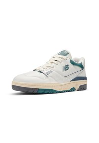 New Balance Tenisky - white