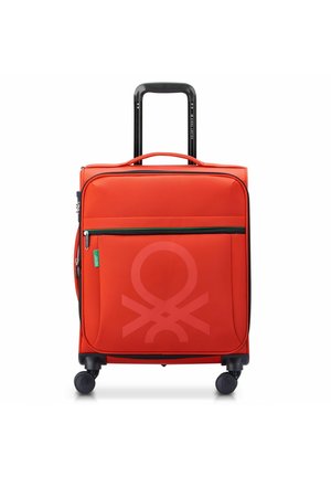 Wheeled suitcase - red