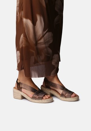 Espadrilles - bronze