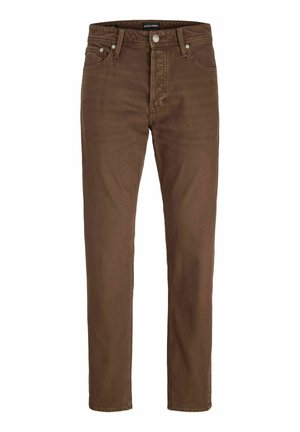 Pruunist denimist püksid otse lõikega, viie taskuga ning hõbedase tooni metallist nööbi ja naelaga. Pehme tekstuur, keskmise kõrgusega vöökoht.