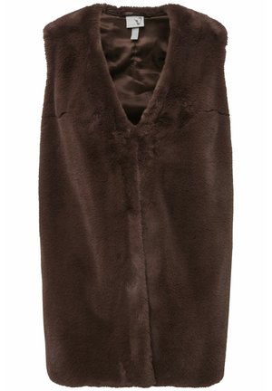Brun faux fur vest med V-hals design, blød tekstur og uden lukninger, med en glat satinforing synlig ved halsåbningen.