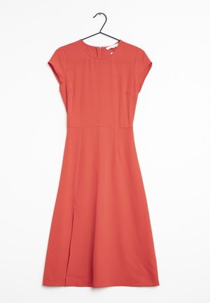 Day dress - red
