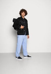 Carhartt WIP DOUBLE KNEE PANT - Calças - icy water faded