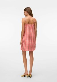 Vero Moda VMOTHEA KURZES - Dnevna haljina - dubarry