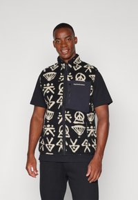 Peak Performance GRAPHIC VEST - Strukirani kaput - black