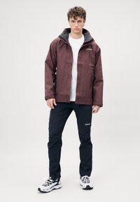 Berghaus HILLWALKER  brązowy