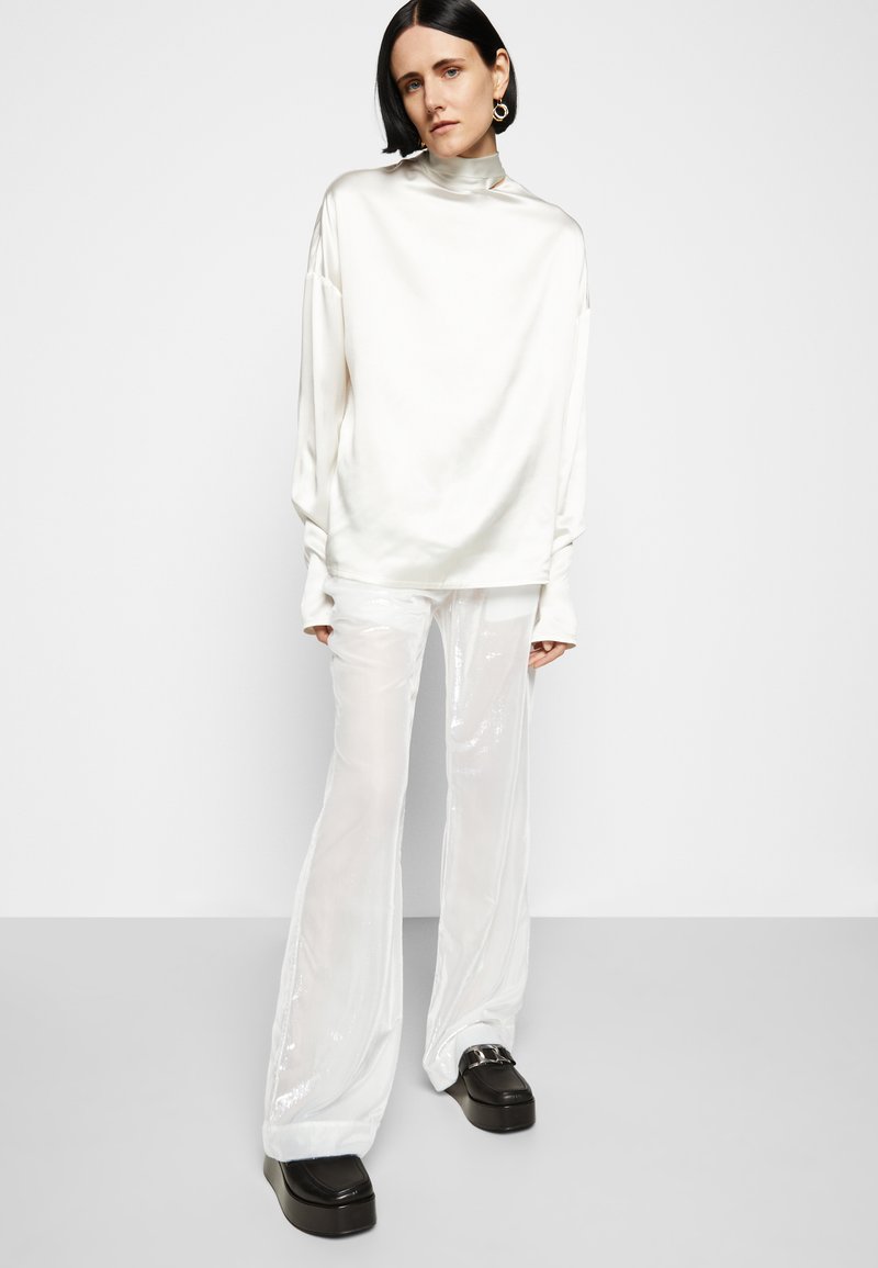 Damen Bekleidung | 032c THE MAGIC PANT Stoffhose white/weiß - VL55688 Damen Bekleidung | 032c THE MAGIC PANT Stoffhose white/weiß - VL55688