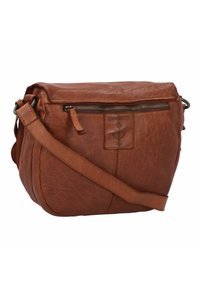 Braune Leder-Crossbody-Tasche mit einem Reißverschluss, sichtbaren Nähten, einer Vorderasche und einem Logo-Patch, ausgestattet mit einem verstellbaren Schulterriemen.