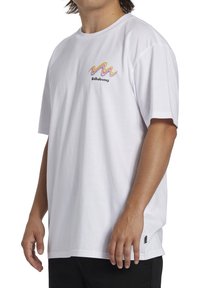 Billabong Printtipaita - wht