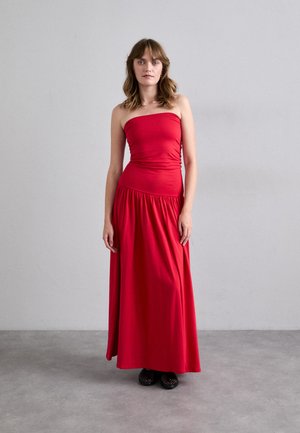 MARCIELLA - Gallakjole - pompeian red
