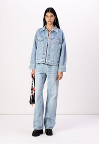 Abercrombie & Fitch Oversized Distressed Denim Trucker Jacket - Giacca di jeans - light