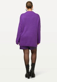 Ulla Popken ROLLKRAGEN-  LANGARM - Maglione - violett