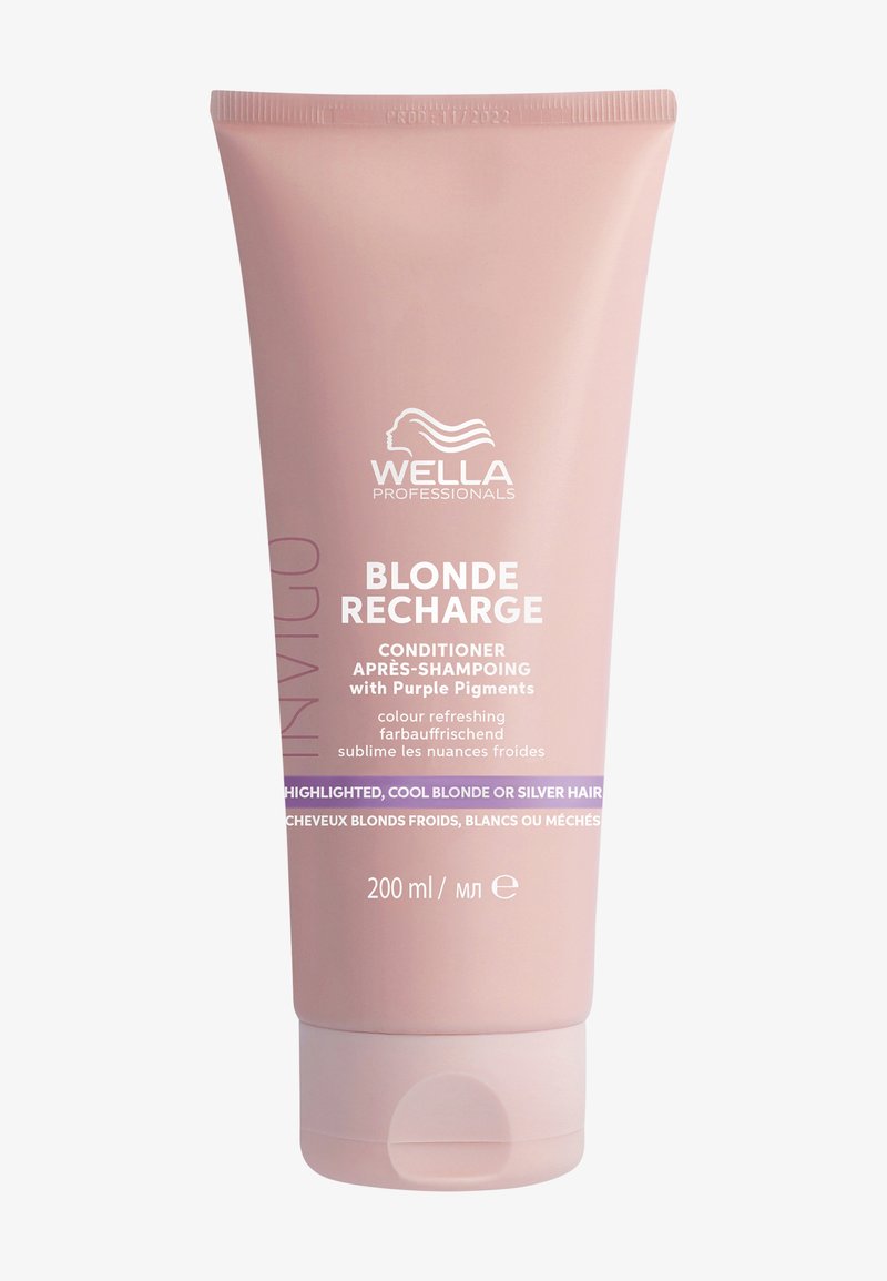 Tube de conditionneur Wella Professionals Blonde Recharge avec pigments violets pour cheveux blonds méchés, blonds froids ou argentés, 200 ml.
