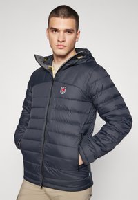 Fjällräven EXPEDITION PACK DOWN HOODIE M - Páperová bunda - black