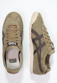 Onitsuka Tiger Tenisky - olive