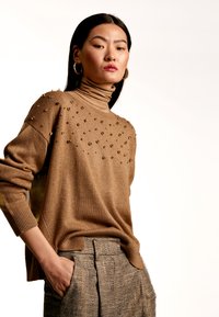 LOLA CASADEMUNT Trui - gold