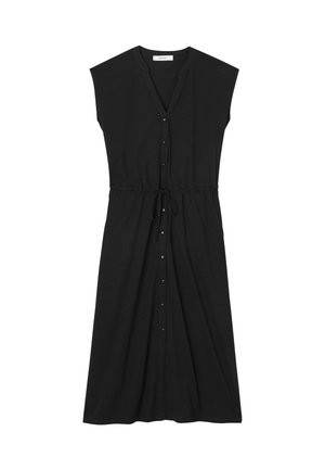 Robe midi noire sans manches avec boutons sur le devant, encolure en V et ceinture ajustable à la taille.