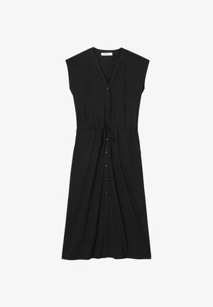 Robe midi noire sans manches avec boutons sur le devant, encolure en V et ceinture ajustable à la taille.