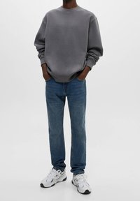 PULL&BEAR Džíny Slim Fit - royal blue