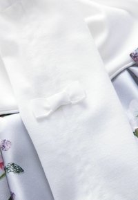 Baker by Ted Baker BIRD FLORAL  BOW  REGULAR FIT - Päevakleit - mint green