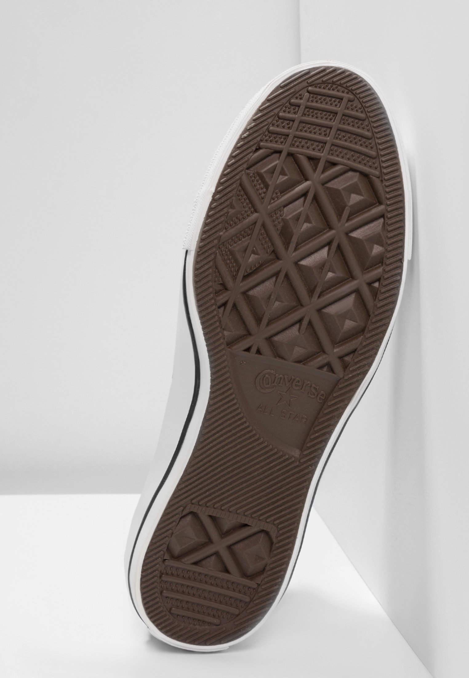 converse montante marron converse montante marron