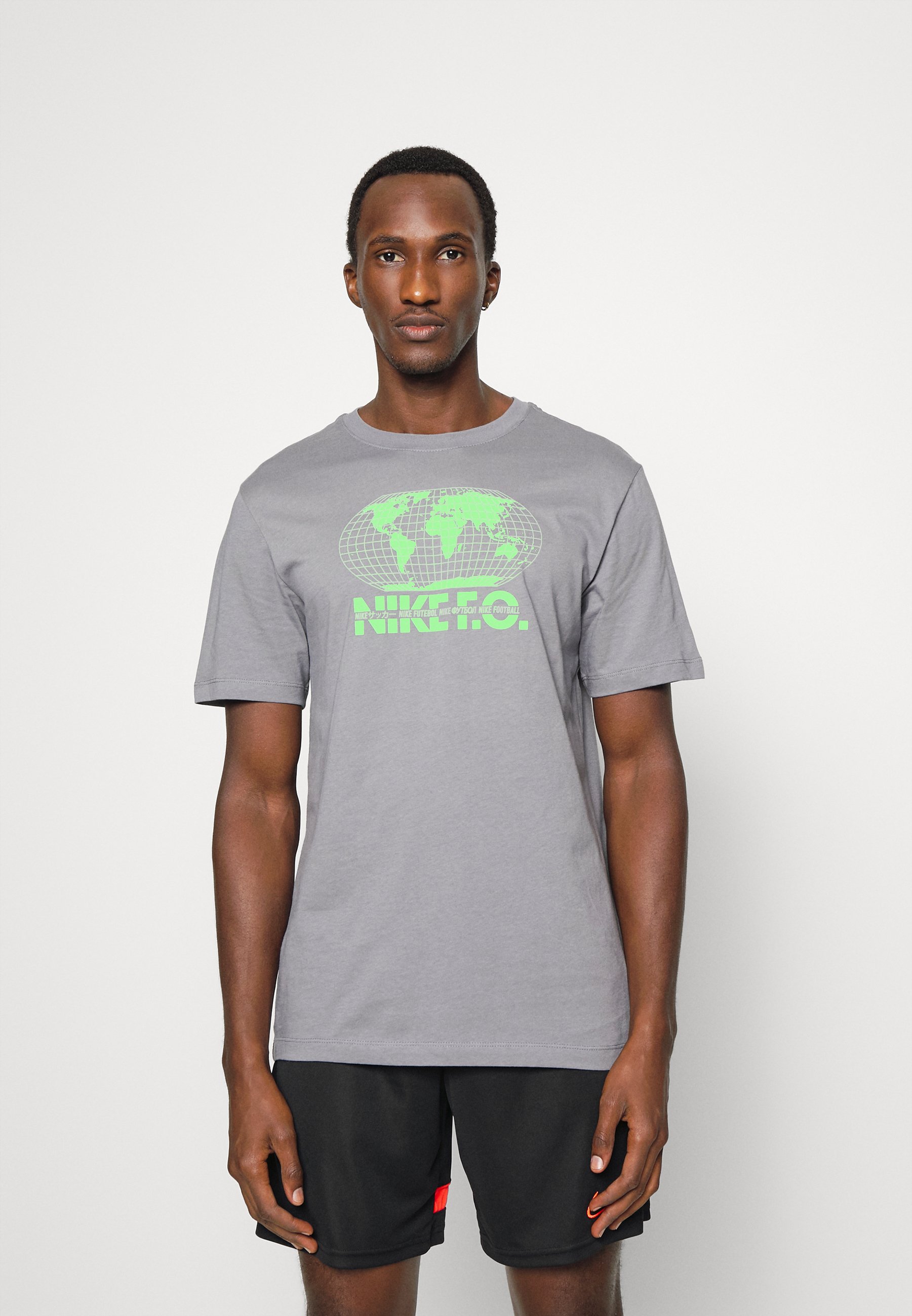 Nike Performance F.C. SEASONAL GRAPHIC 