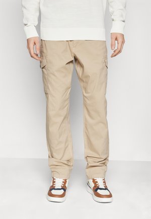 HUNTER - Pantaloni cargo - pasadena stone