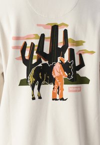 Wrangler Φούτερ - vintage white