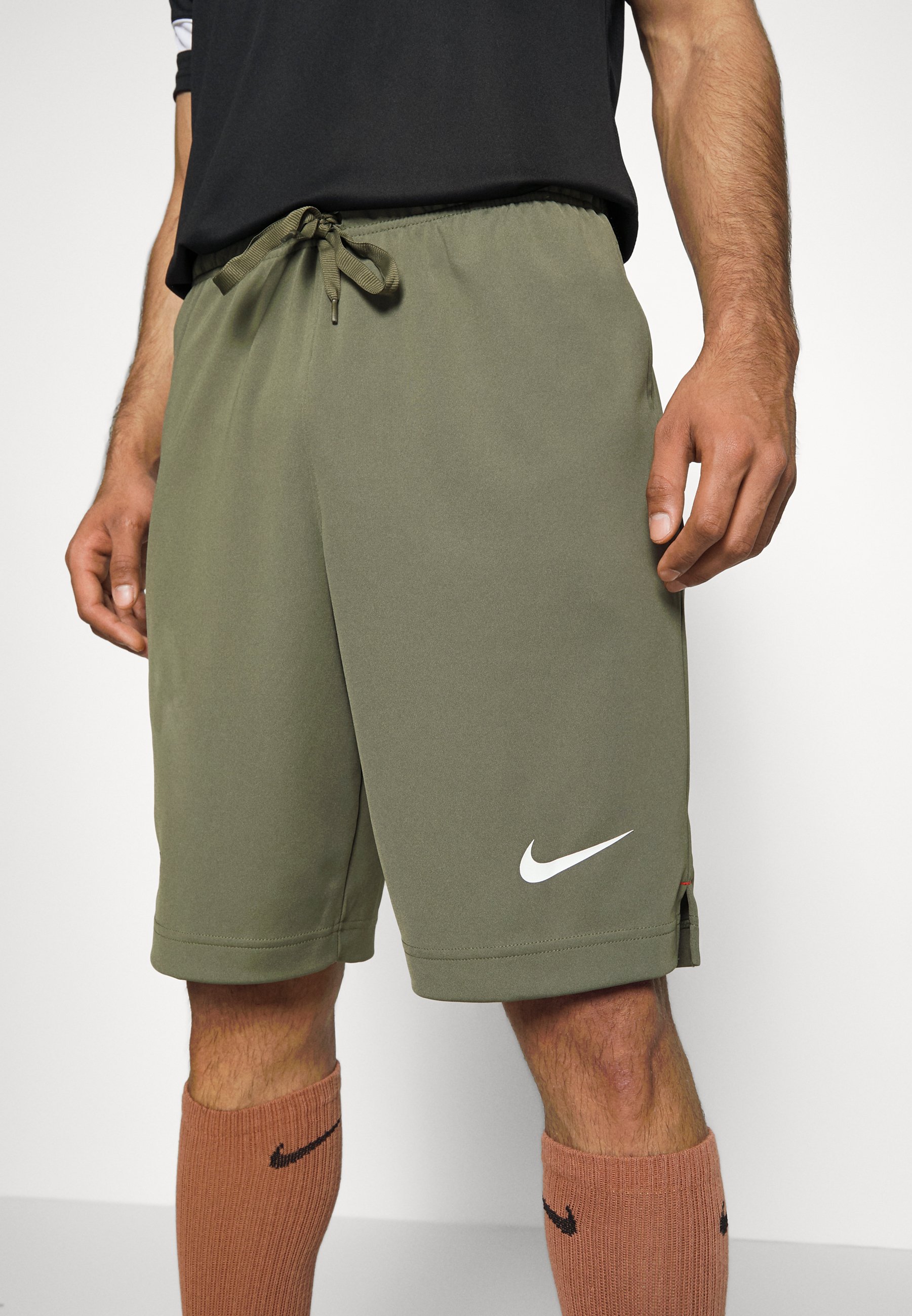 Nike Performance LIBERO SHORT - Sports 