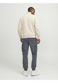 Jack & Jones Oldalzsebes nadrágok - india ink