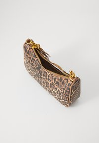 Steve Madden BVICE - Handbag - brown